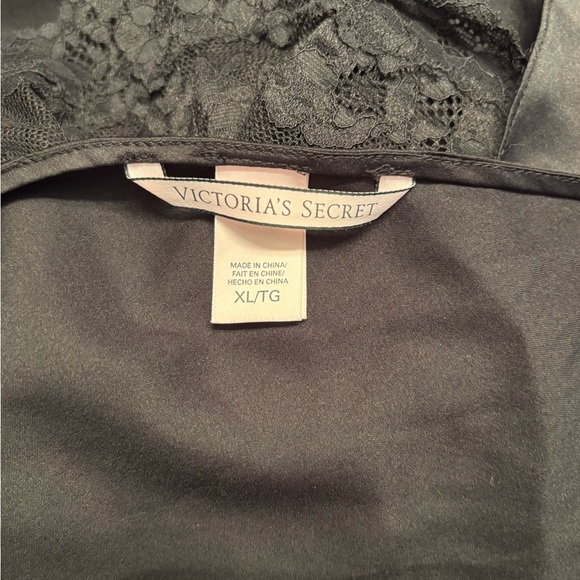 Victoria’s Secret Sleepwear Set - Picture 9 of 10